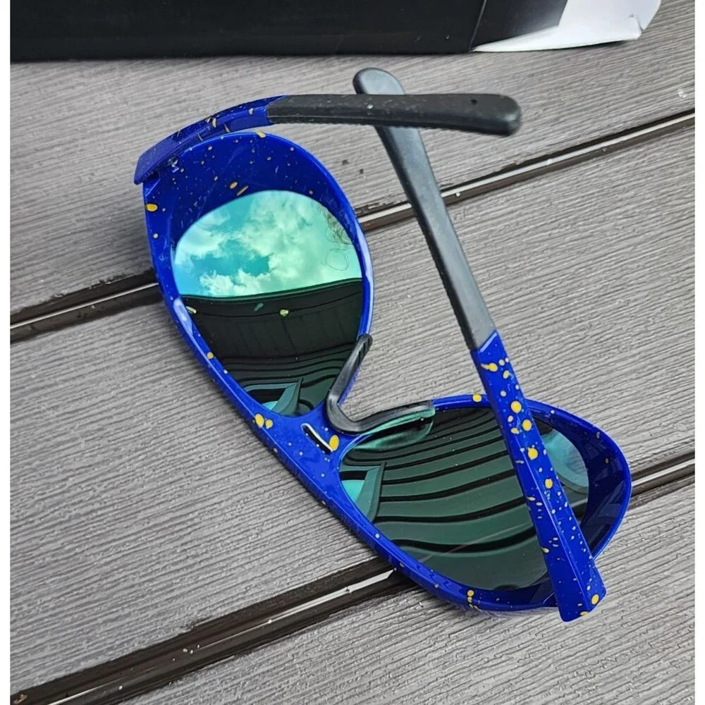 Feisedy Oversized Blue Round Side Shield Sunglasses Goggles NEW with labels
